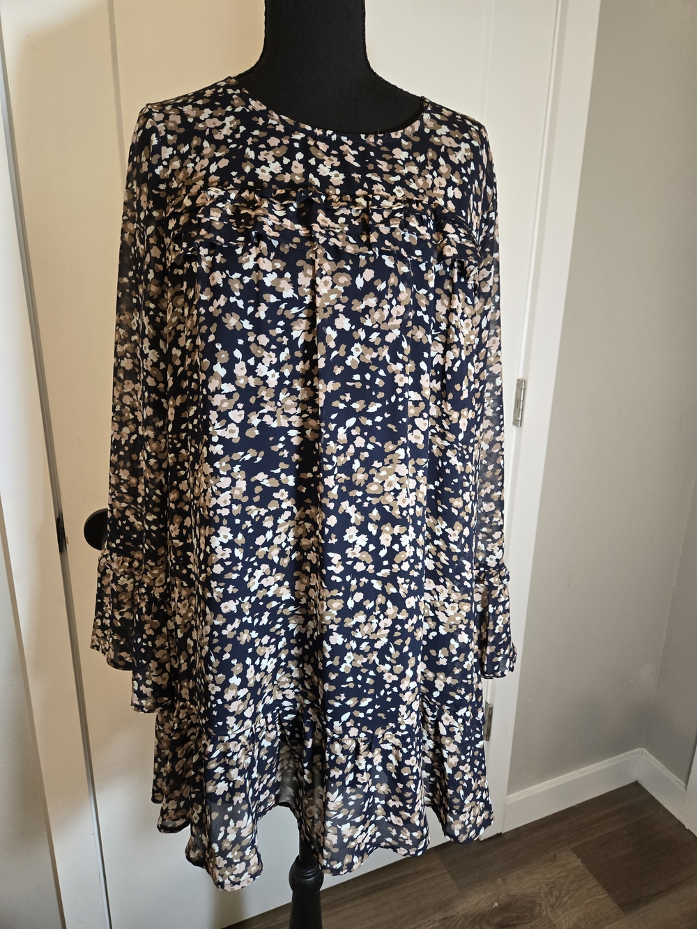 Loveriche Navy Floral Chiffon Ruffle Babydoll Dress M